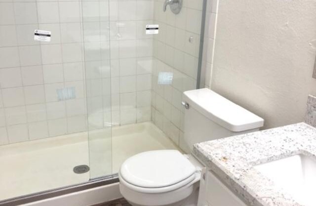 2 beds, 2 baths, $1,325, Unit #2063
