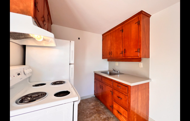 180 Bond St / Theo Investments LLC