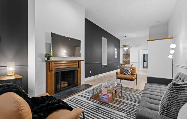 1306 LIVERPOOL ST
