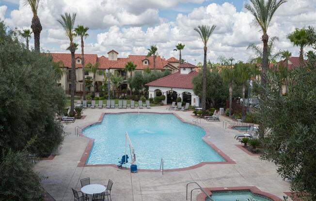 Relaxing Swimming Pool at Dominion Courtyard Villas, Fresno