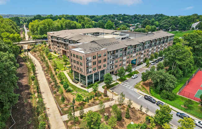 Apartment right in front of the Beltline in Atlanta- The Argos Apartments. Apartment steps away from the beltline Atlanta.