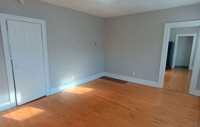 1650-52 N. Arlington