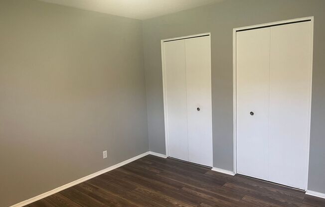 2 beds, 1 bath, 720 sqft, $925