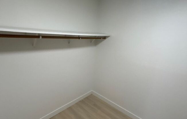 2 beds, 1 bath, 1,050 sqft, $1,050, Unit 207-201D