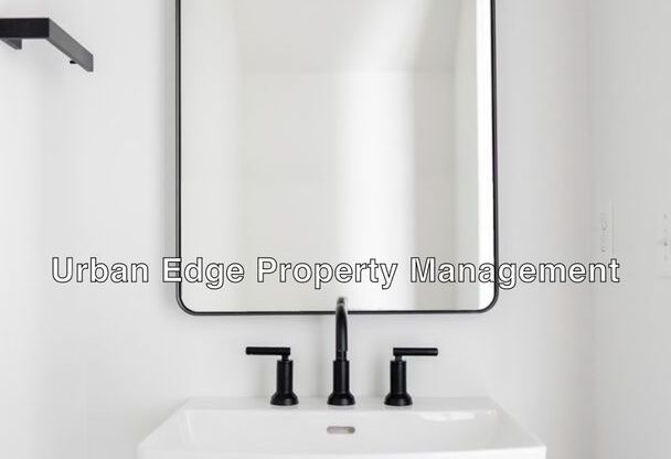 1 car garage, 2 bed, 2.5 bath Brand Row home