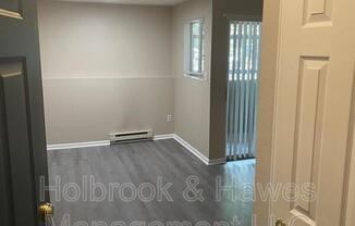 4531 Boardwalk Drive W-6