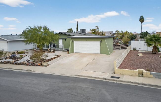 FULLY RENOVATED SINGLE STORY HOME IN HENDERSON