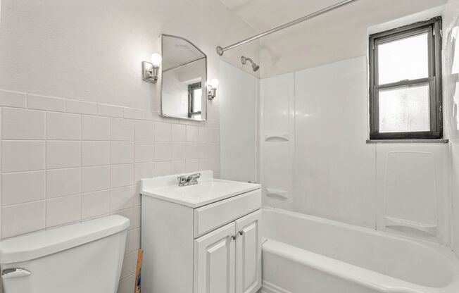 2 beds, 1 bath, 800 sqft, $475, Unit 2117 Brownsville Road Apt #A21