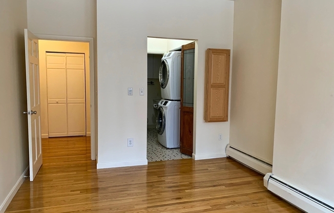 2 beds, 2 baths, 1,100 sqft, $3,400, Unit 2