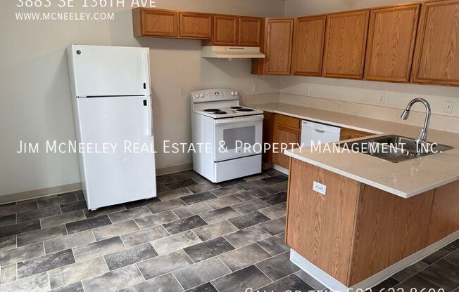 3883 SE 136 AVE