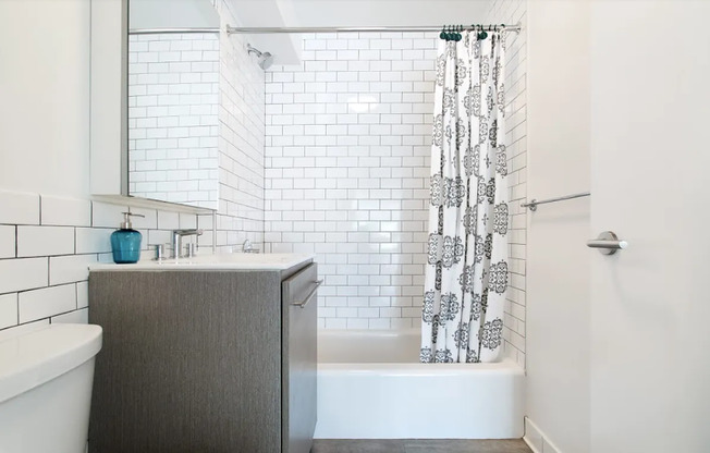 2 beds, 2 baths, 1,171 sqft, $5,499, Unit 3F