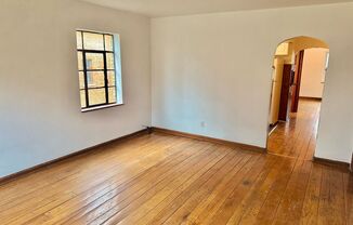 1 bed, 1 bath, $750, Unit 2