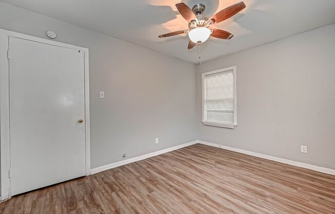 Affordable spacious 4BD/2BA single-family house!