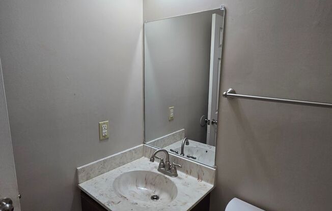 1 bed, 1 bath, 500 sqft, $925, Unit 264