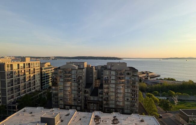 2 beds, 2 baths, $5,195, Unit # 1111