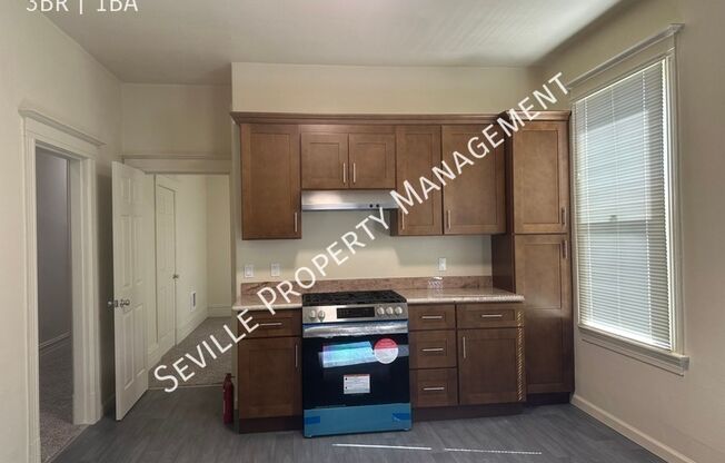 3 beds, 1 bath, $3,450