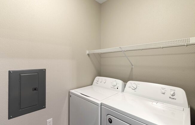 1 bed, 1 bath, 726 sqft, $995, Unit 210