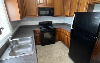 2 beds, 1 bath, $1,195, Unit B-9