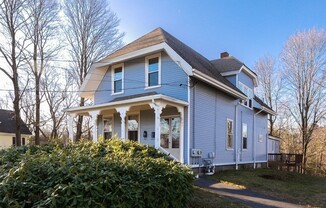 366 COMMERCIAL ST