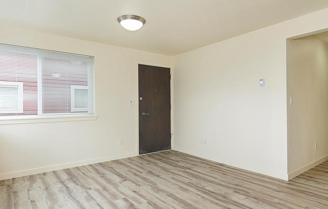 Ballard Market Apartments - Located just steps from the Ballard Market