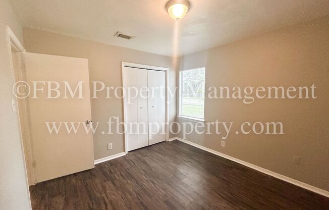 3 beds, 1 bath, $1,500