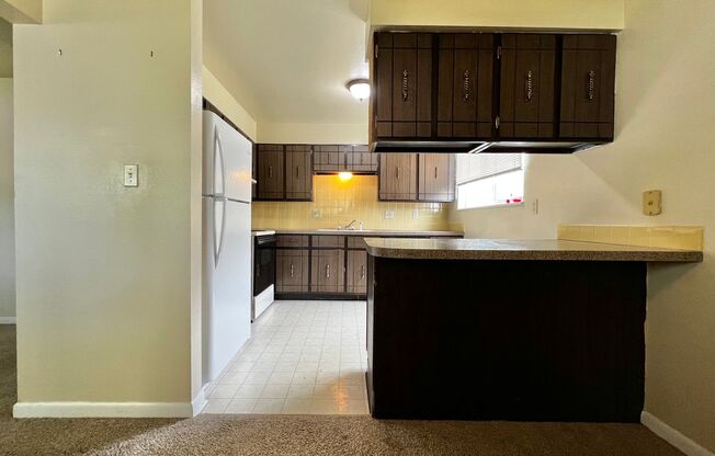 **Charming 2-Bedroom Downstairs Unit in Prime Fort Collins Location**