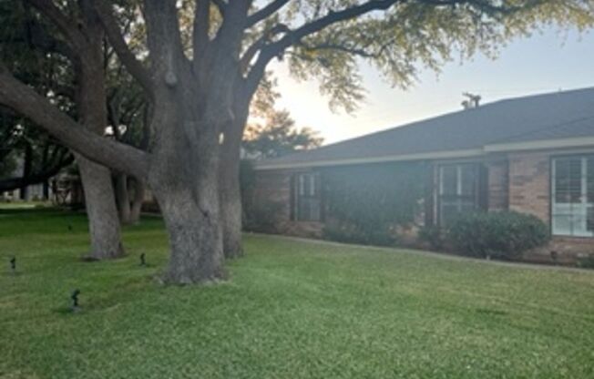 For Lease - 20 Knoll Circle - Odessa, TX