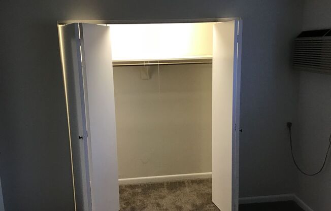 1 bed, 1 bath, 637 sqft, $1,215, Unit GL07002