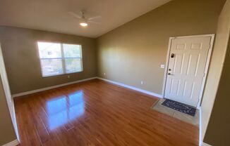 2 beds, 2 baths, 1,049 sqft, $1,295, Unit 555 Silverado Ranch #2006