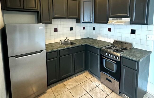 1 bed, 1 bath, 435 sqft, $1,795, Unit 814