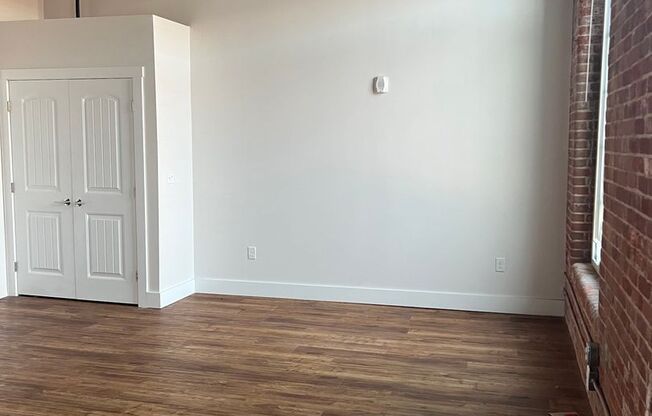 Studio, 1 bath, 719 sqft, $1,565, Unit 403