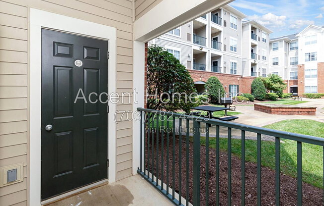 1 bed, 1 bath, 829 sqft, $2,000, Unit 193