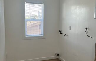 1 bed, 1 bath, $2,350, Unit 820 #F