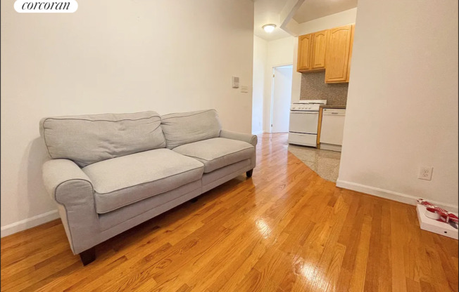 368 W 127 ST