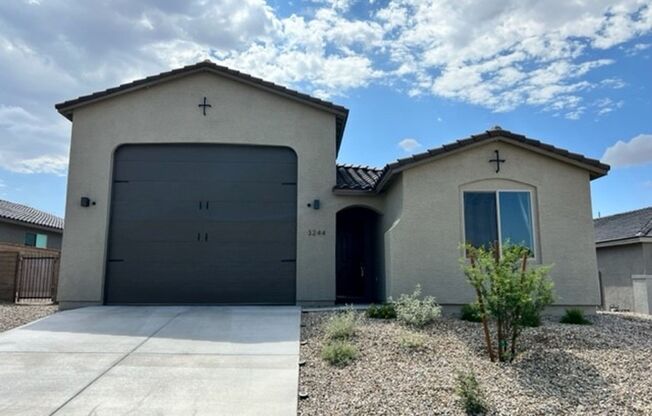 Laughlin Ranch Golf Community 2 Bedroom Fully Furnished Vacat rental/UTILITIES Included