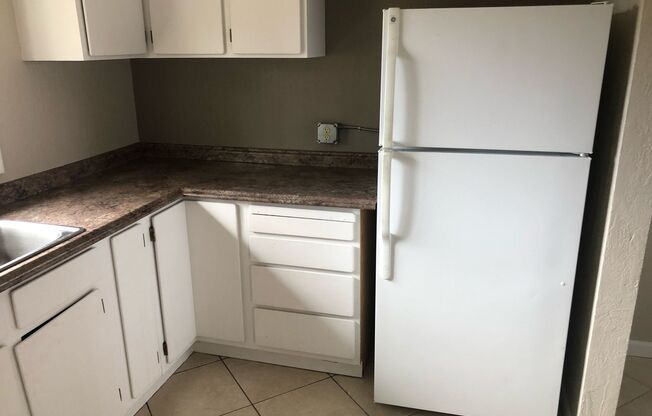 Studio, 1 bath, 400 sqft, $1,399