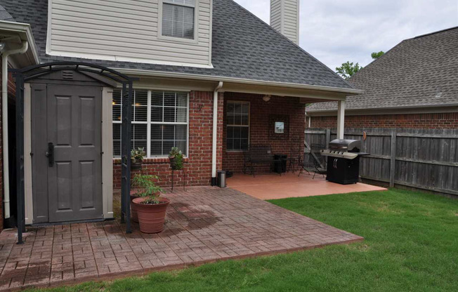 Beautiful 3 Bedroom/2.5 Bath Home on Quail Ridge Golf Course.  Pets are Welcome.  Interior pictures soon!