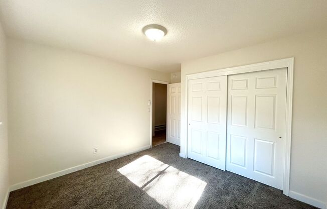 1 bed, 1 bath, 600 sqft, $999, Unit 15