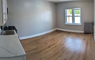 Lower East Side Milwaukee Studio and One bed Apartments- Flexible Lease Terms
