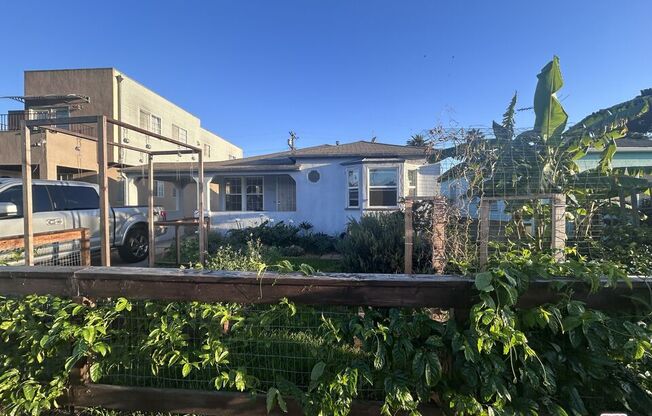 12444 GREENE AVE