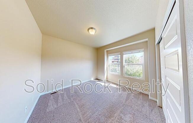 1097 ANTRIM LOOP