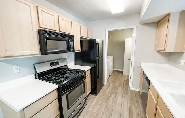 2 beds, 2 baths, $1,499, Unit # 614