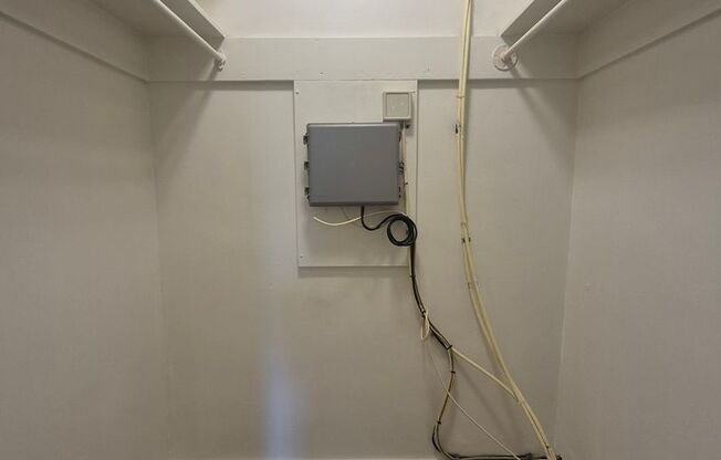 1 bed, 1 bath, 600 sqft, $1,199, Unit 5631 Rippey St. #A3