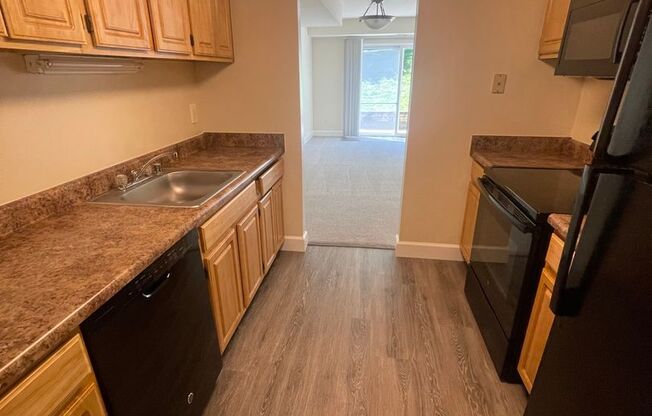 1 bed, 1 bath, 745 sqft, $1,780, Unit 14208 #A3