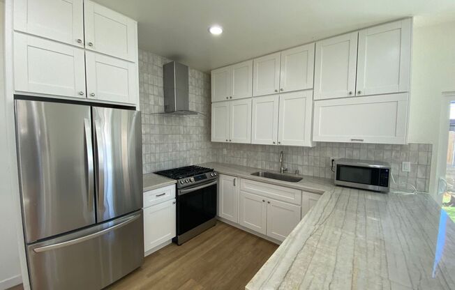Newer Build! 4BD/2BA on 63rd