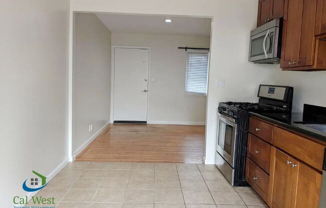 $2600 -  1 Bd / 1 Ba Quiet Mountain View apartment in North Whisman Neighborhood