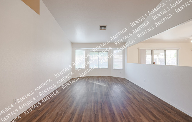 5351 W SARAGOSA ST