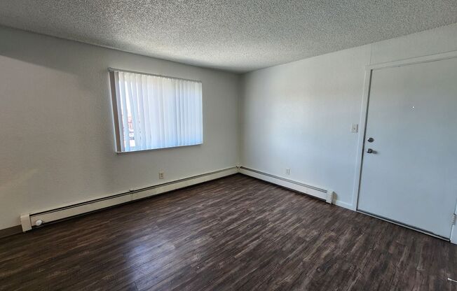 1 bed, 1 bath, 500 sqft, $1,200, Unit C-02