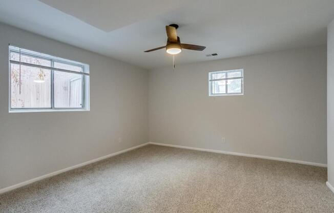 13489 W AUBURN AVE