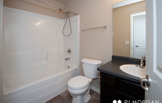 3 beds, 2 baths, $1,995